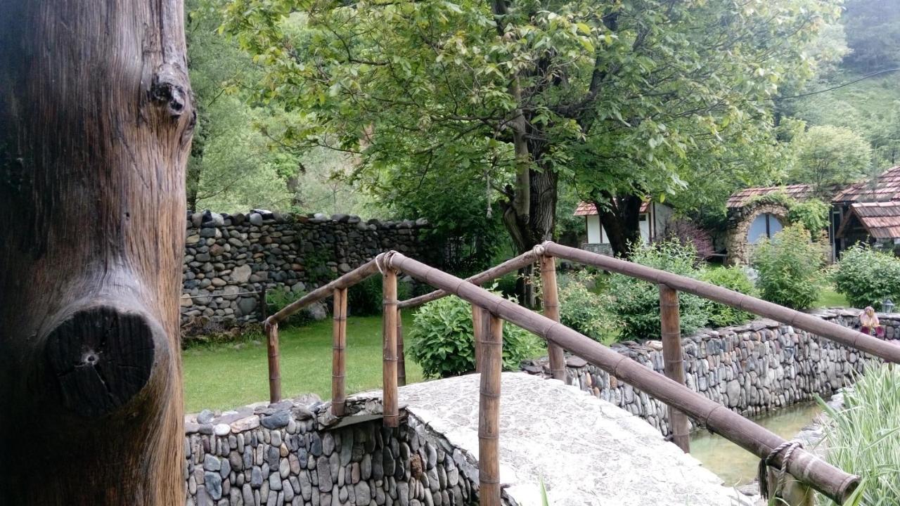 Eco Garden Bed & Breakfast Dilijan Luaran gambar