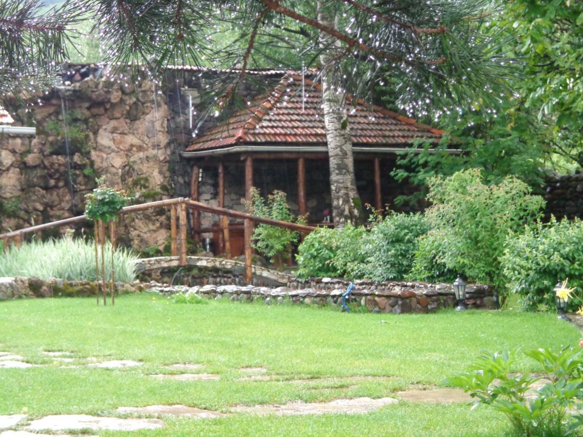 Eco Garden Bed & Breakfast Dilijan Luaran gambar