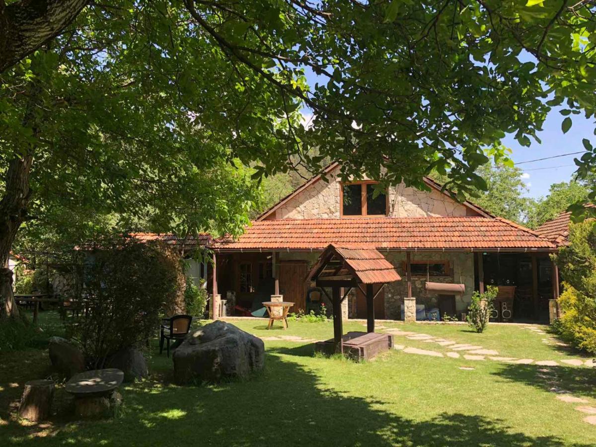 Eco Garden Bed & Breakfast Dilijan Luaran gambar