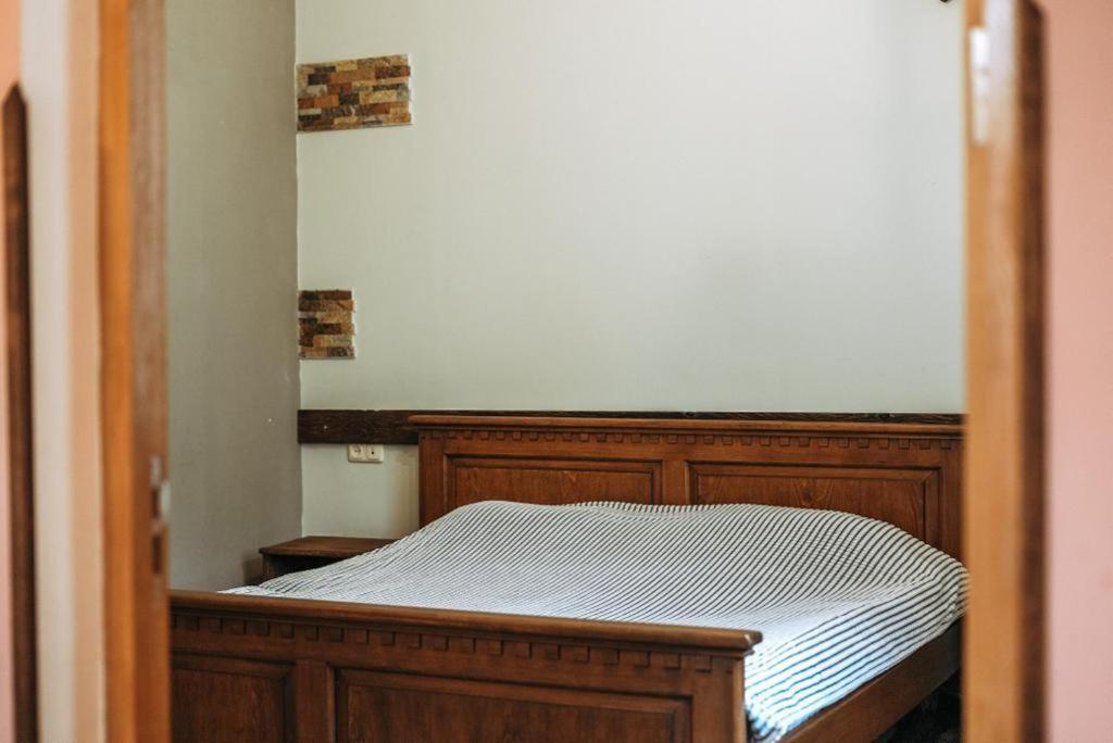 Eco Garden Bed & Breakfast Dilijan Luaran gambar