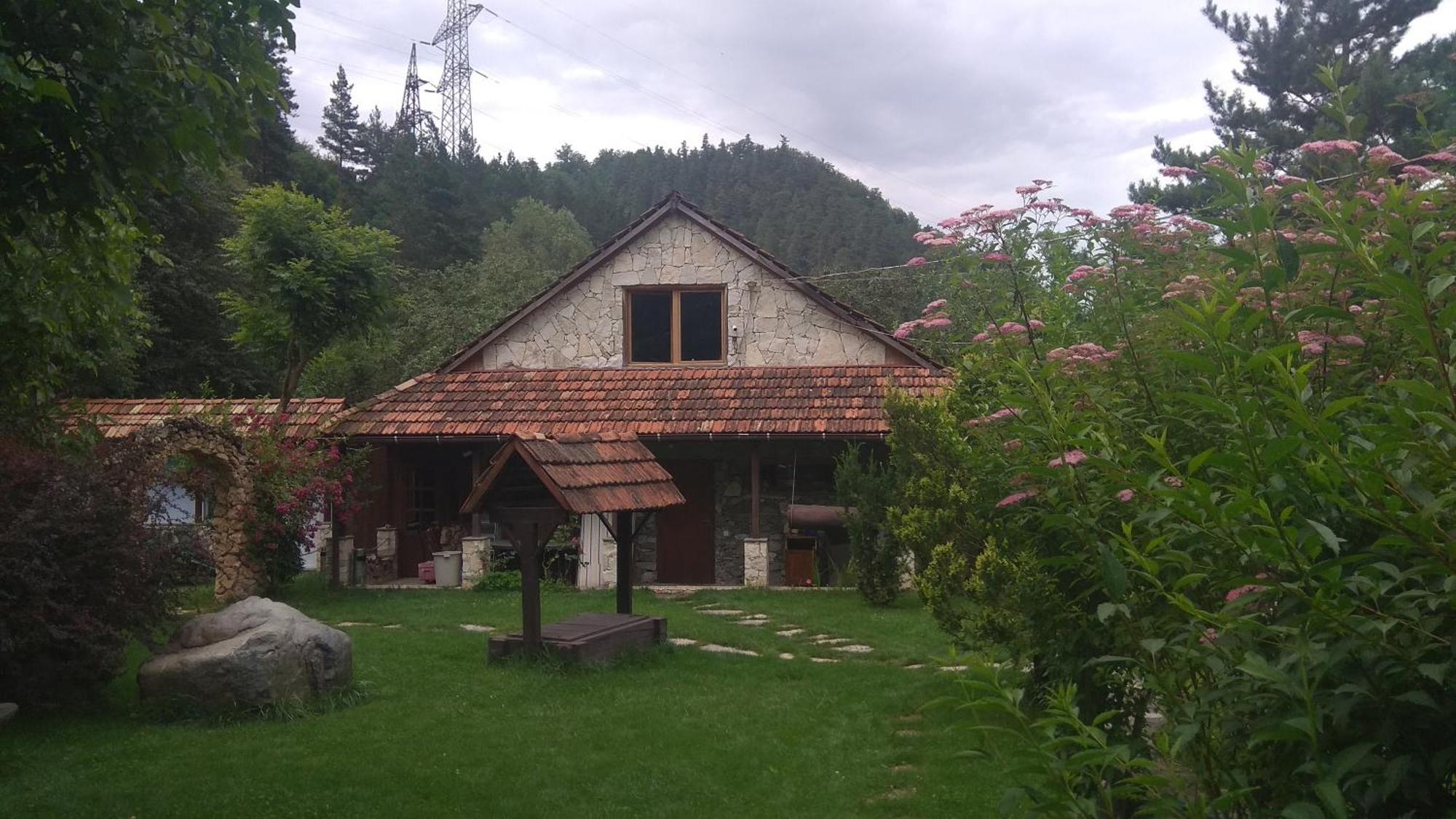 Eco Garden Bed & Breakfast Dilijan Luaran gambar