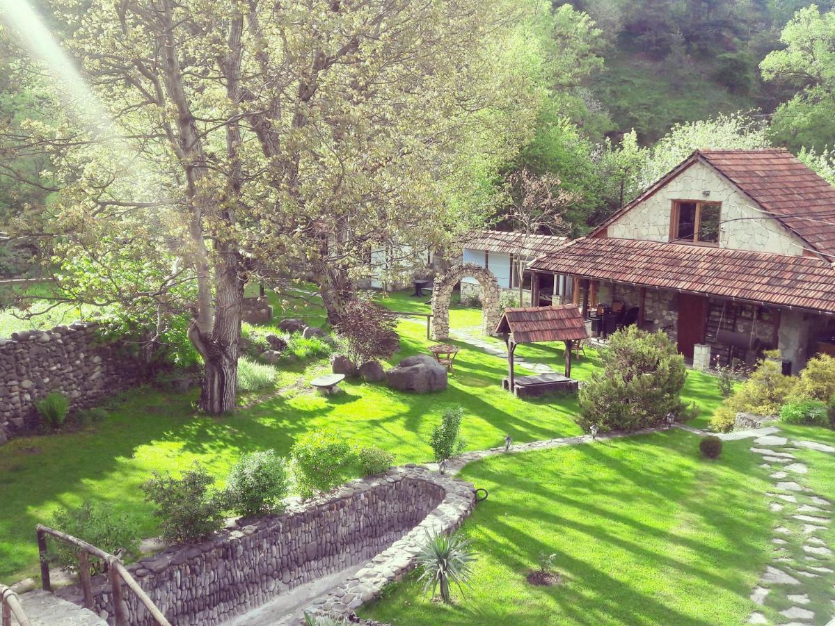 Eco Garden Bed & Breakfast Dilijan Luaran gambar