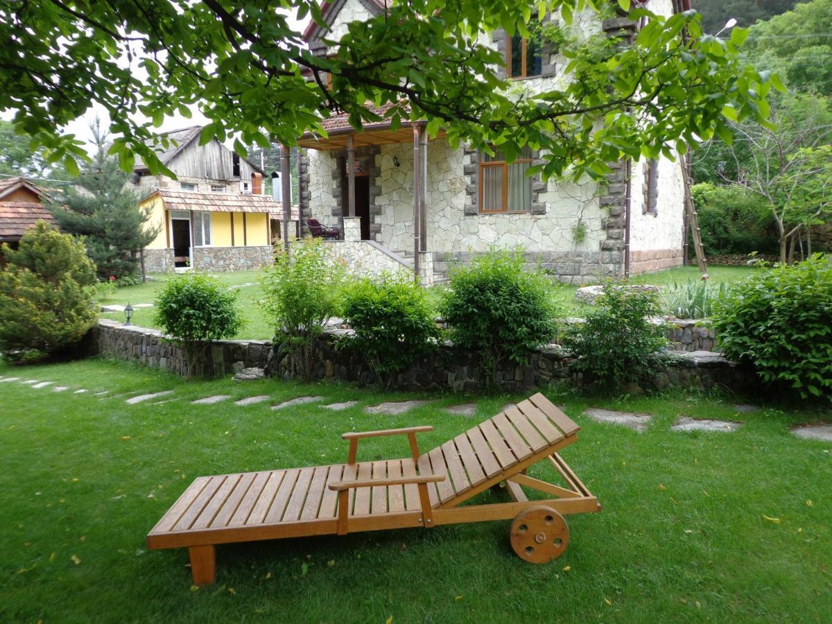 Eco Garden Bed & Breakfast Dilijan Luaran gambar
