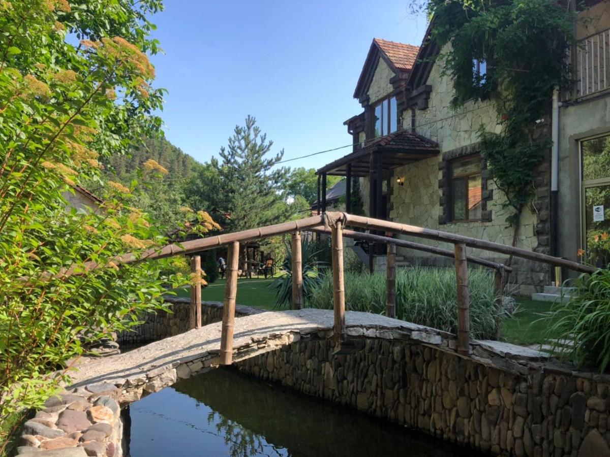Eco Garden Bed & Breakfast Dilijan Luaran gambar